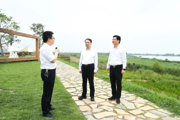 20250623市人大常委會領導來盱視察環洪澤湖公路建設發展情況1.jpg