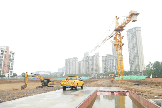 20250531縣領導調研推進重點城建項目建設3.jpg