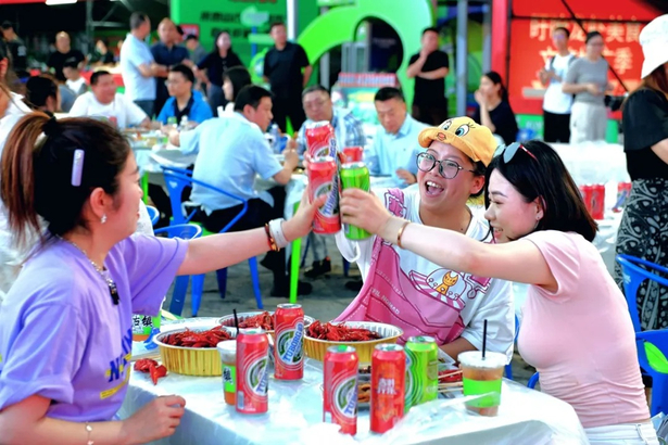 2025盱眙龍蝦美食文旅推廣季無錫分會場活動啟幕18.jpg