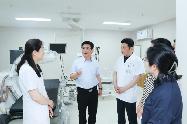 20250705孫志標專題調(diào)研衛(wèi)生健康工作.jpg